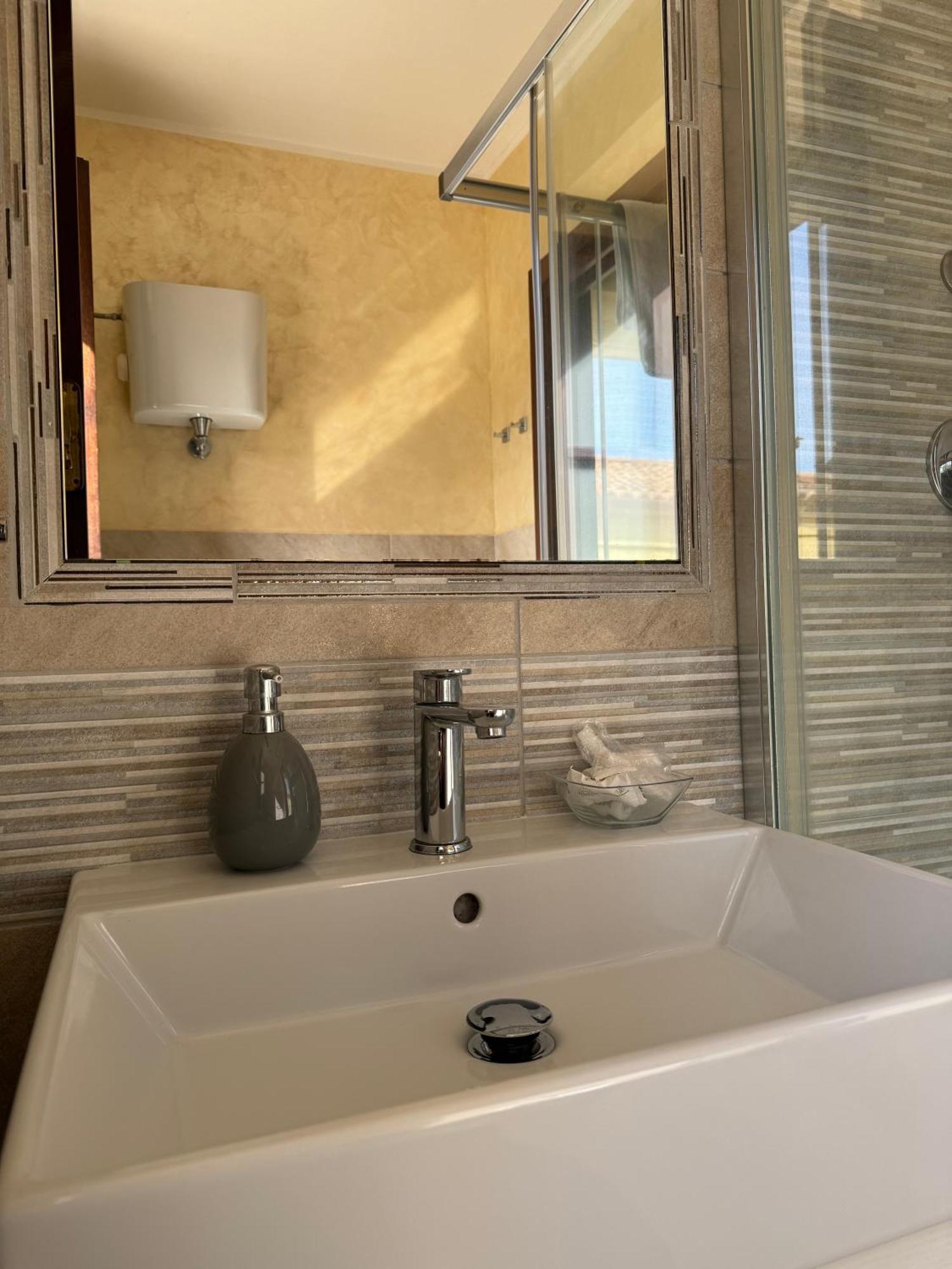 טרופאה B&B Rivellini מראה חיצוני תמונה